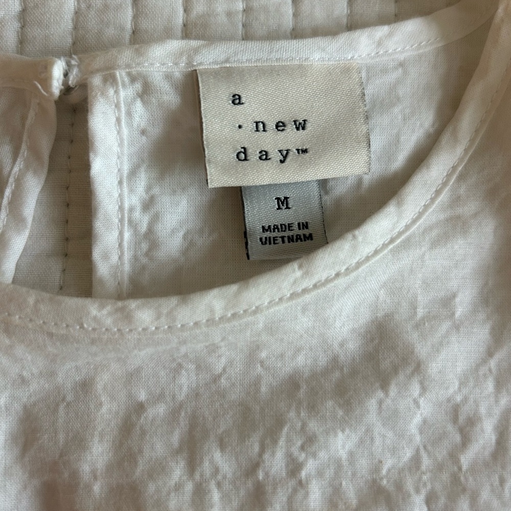 White Ruffled Top - Picture 3 of 4